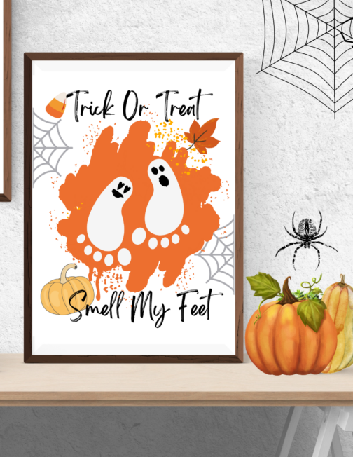 halloween ghost footprint craft, trick or treat smell my feet